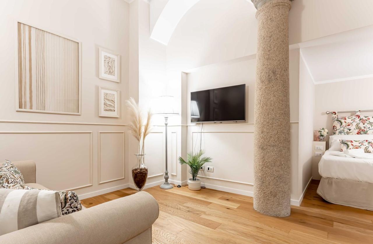 Casa Colonna Romantic Apartment Corso Di Porta Ticinese Milan Luaran gambar